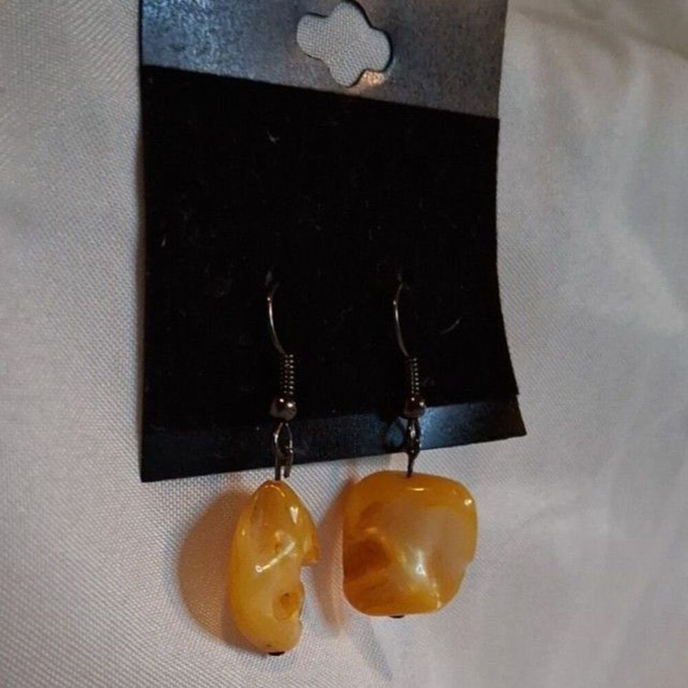 Beautiful Handmade Earrings For Women Yellow Stone With Hooks - Picture 4 of 4
